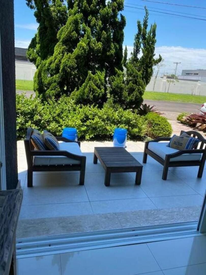Casa de Luxo no Condomínio Enseada
