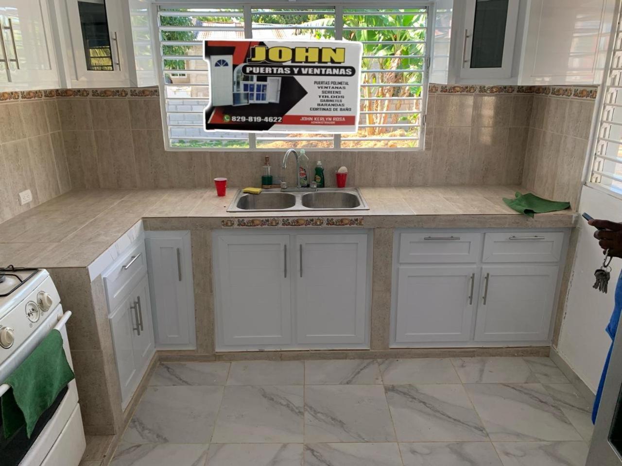 Romeos Place