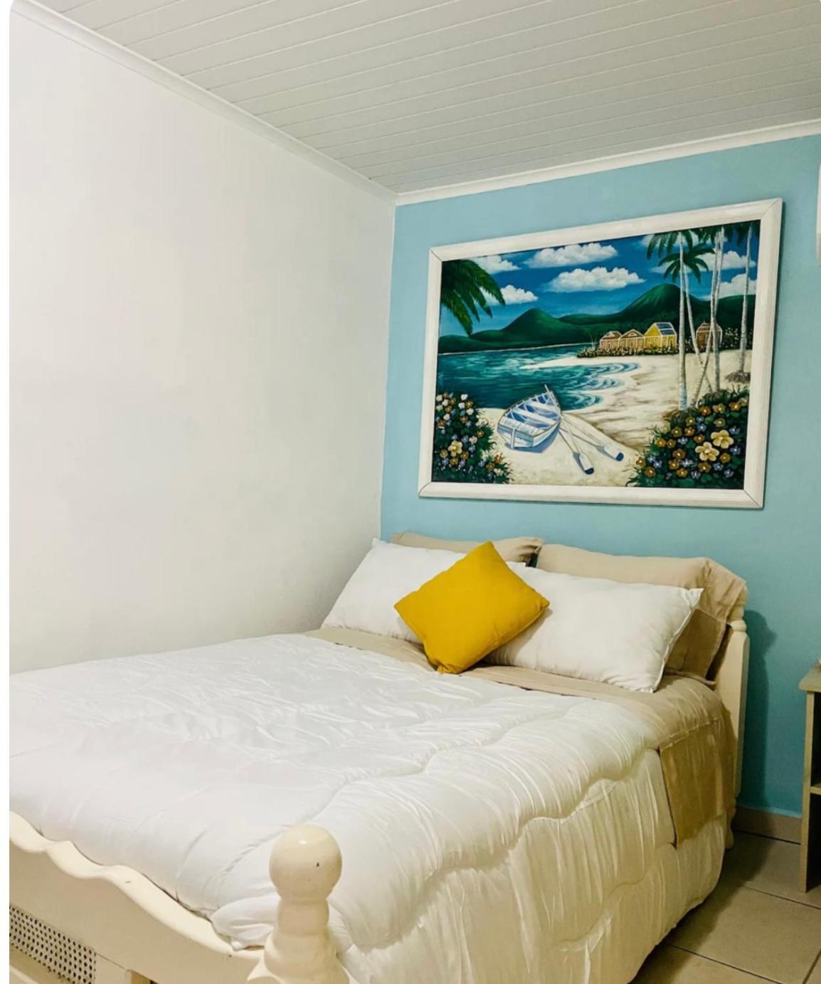 Downtown apartment close to Bus station