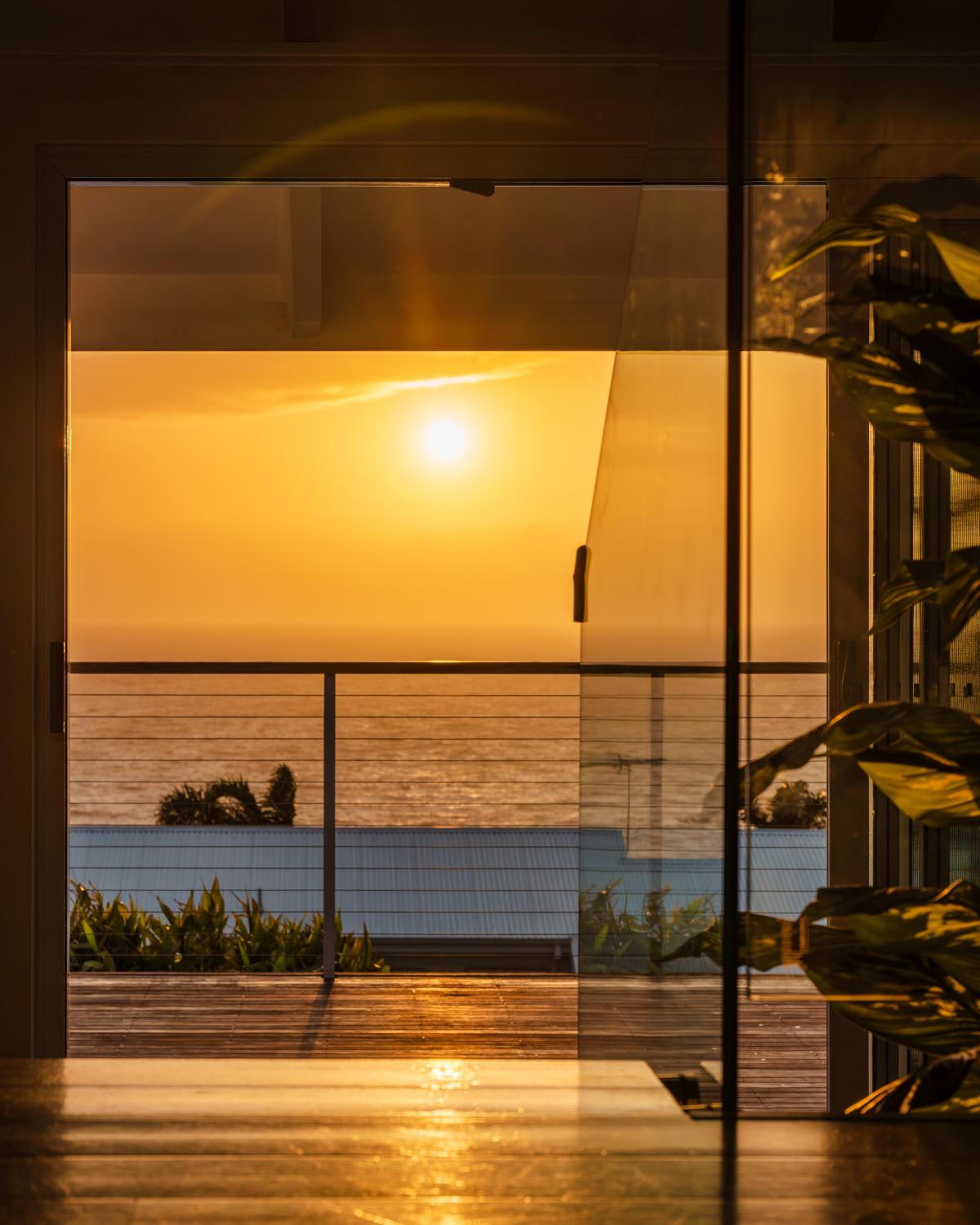 Oceanview Sunset Villa Hallett Cove 3BR 2Bath Large Deck Free Parking
