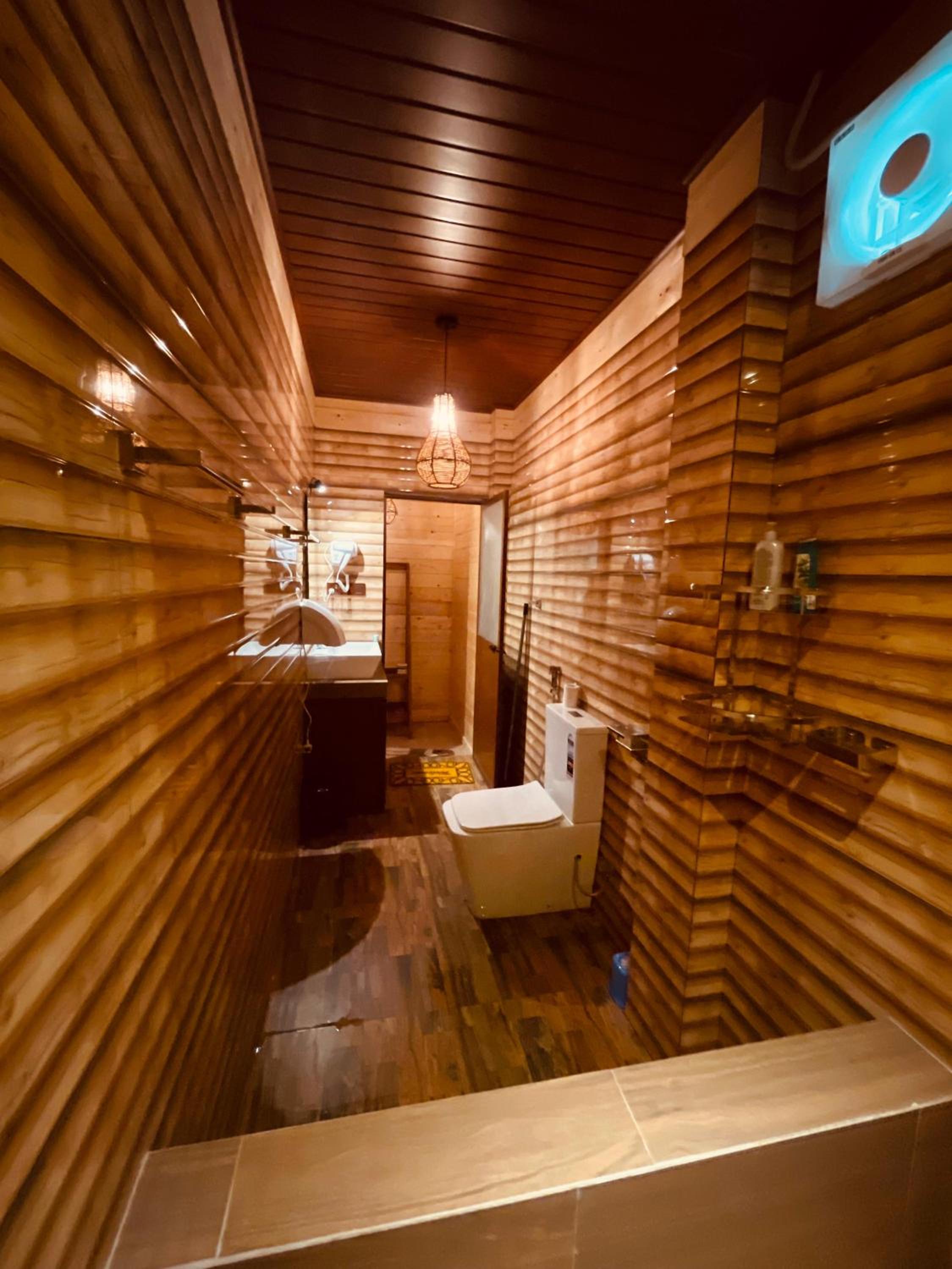 Ella Wood Cabin