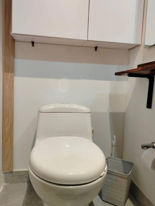 Nuevo y Acogedor aparta estudio