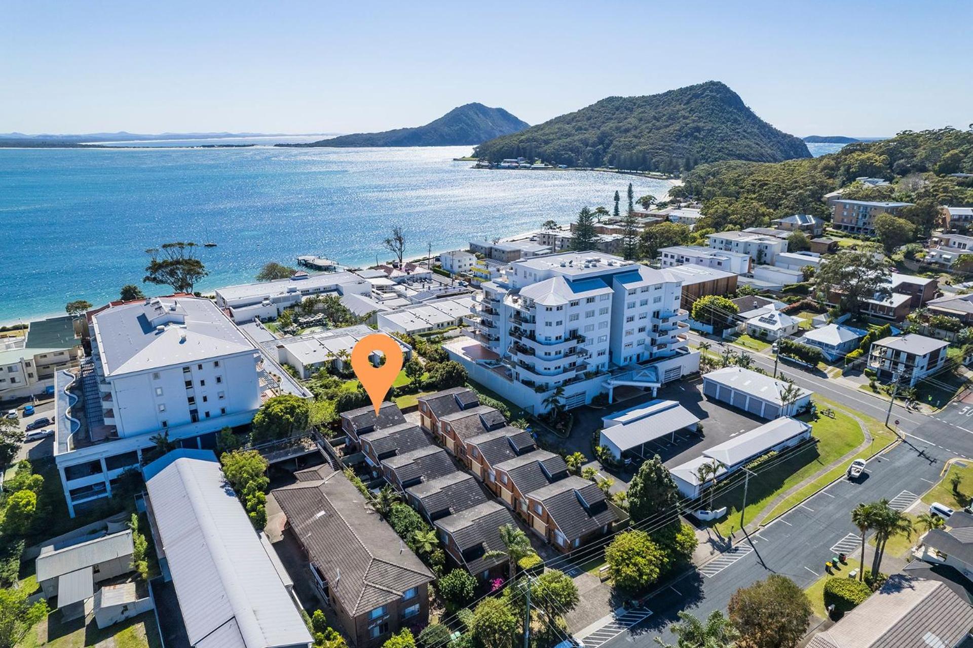 5 The Pines 4 Messines St