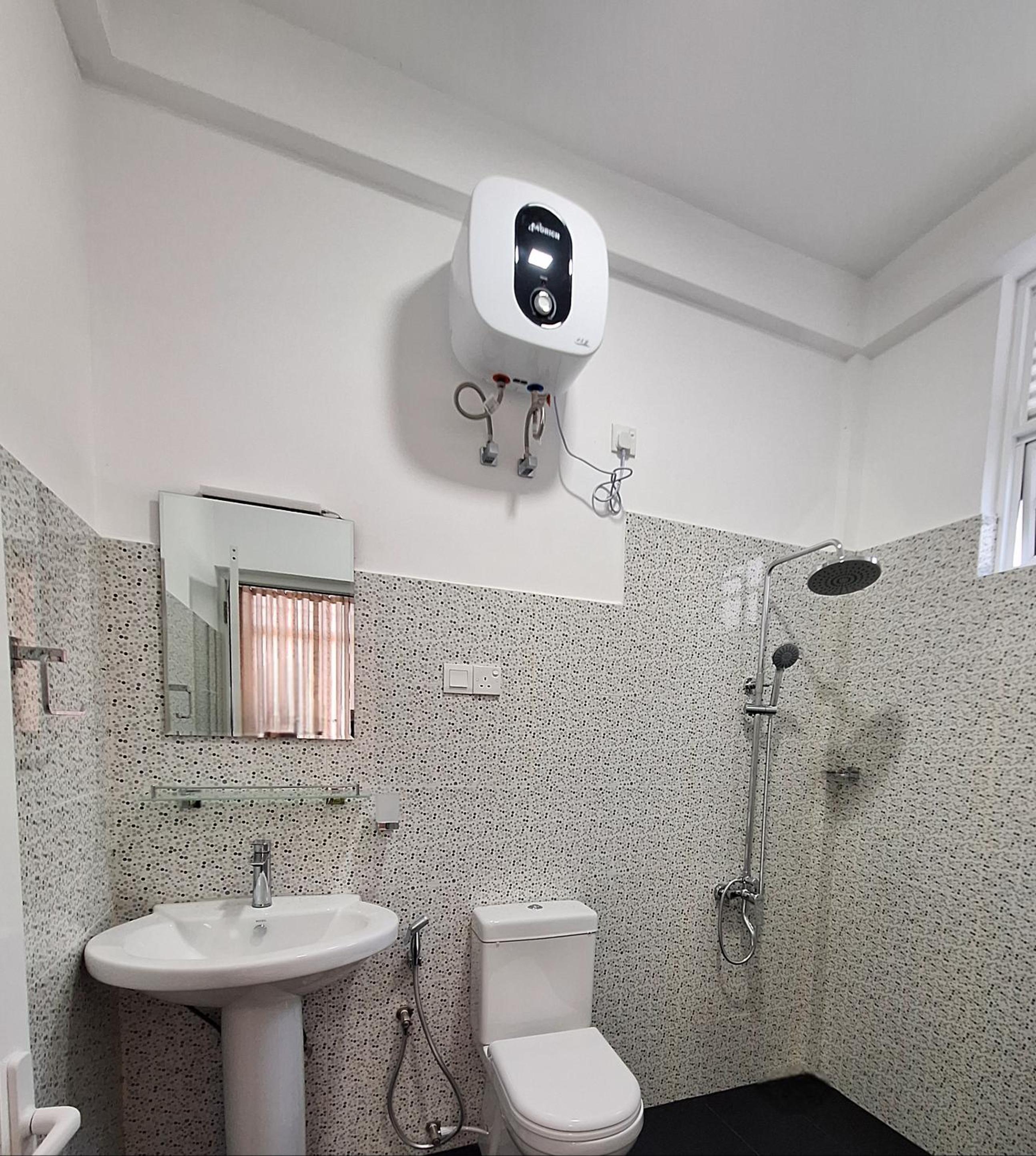 OUNA Bungalow view 5