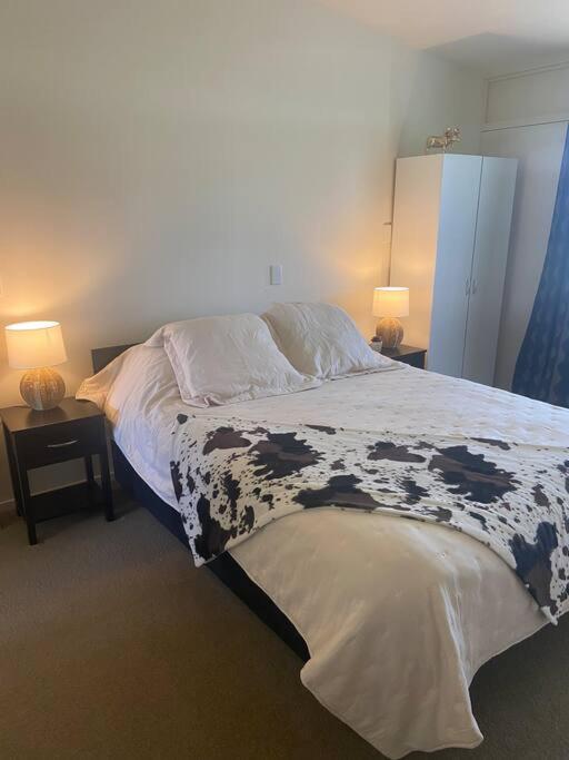 Unit A9, Adorable holiday unit with stunning views view 3