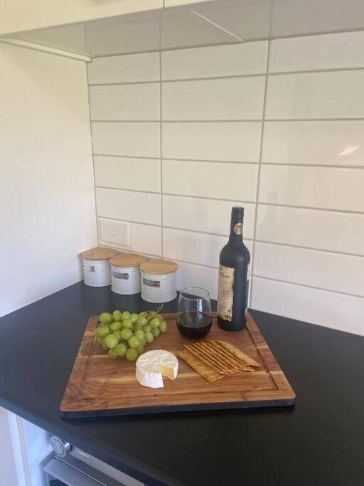 Unit A9, Adorable holiday unit with stunning views view 4