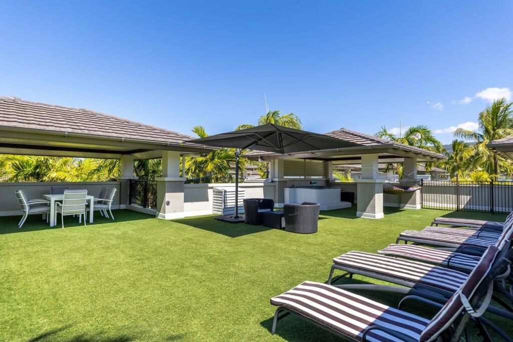 Luxury Port Douglas beachside 3 Bedroom Temple Apartment with Private roof top terrace Due to copyright we can't disclose the resort name but google Port D