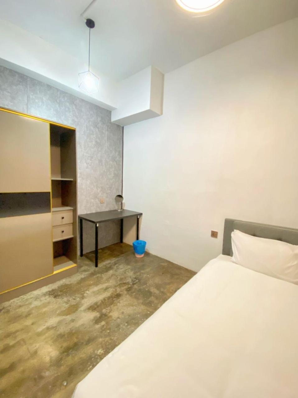 Kota Permai Mini Rest Room 99 Full Equipped photo 2