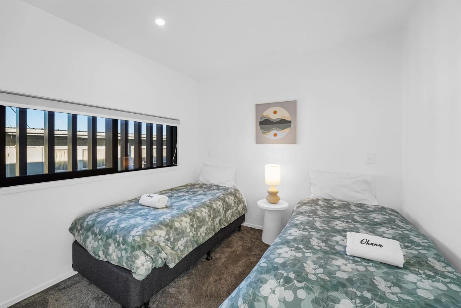 Matata Viewpoint - 2BR Seaside Splendor view 2