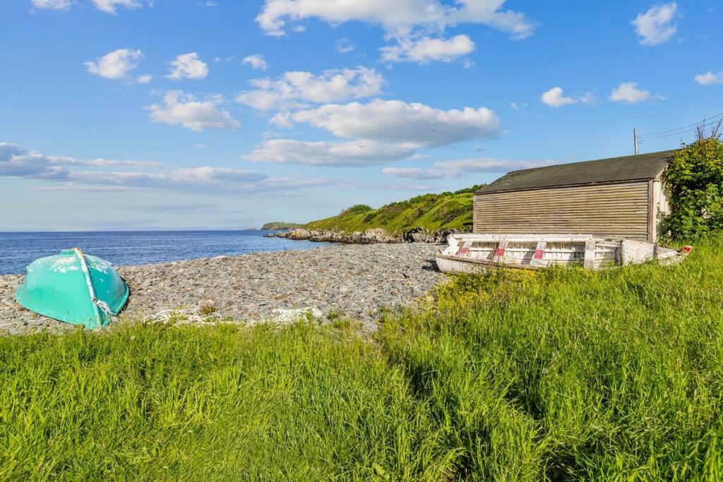 Tigh-Na-Mara 4BR Scandinavian HotSoak by the Sea