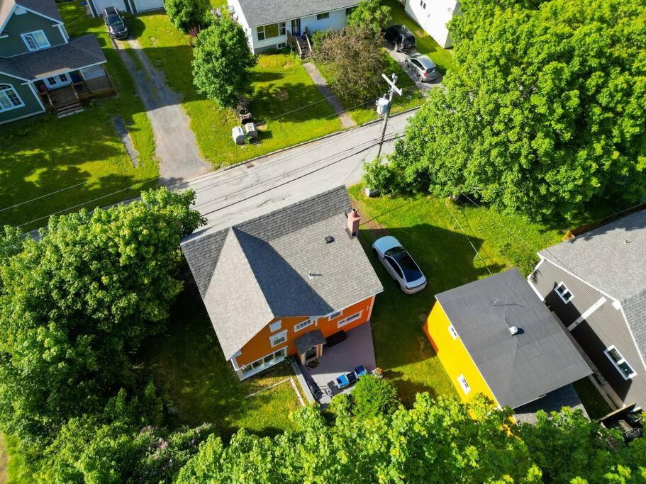 Tigh-Na-Mara 4BR Scandinavian HotSoak by the Sea