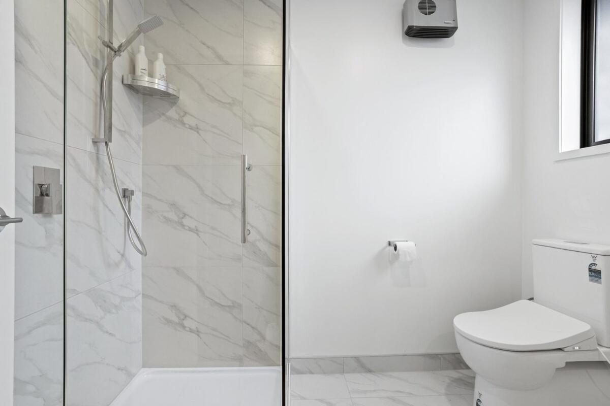 Cozy 1BR Getaway with Private Patio at Fathom photo 5