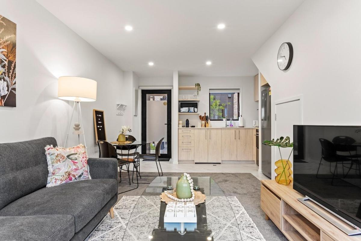 Cozy 1BR Getaway with Private Patio at Fathom photo 4