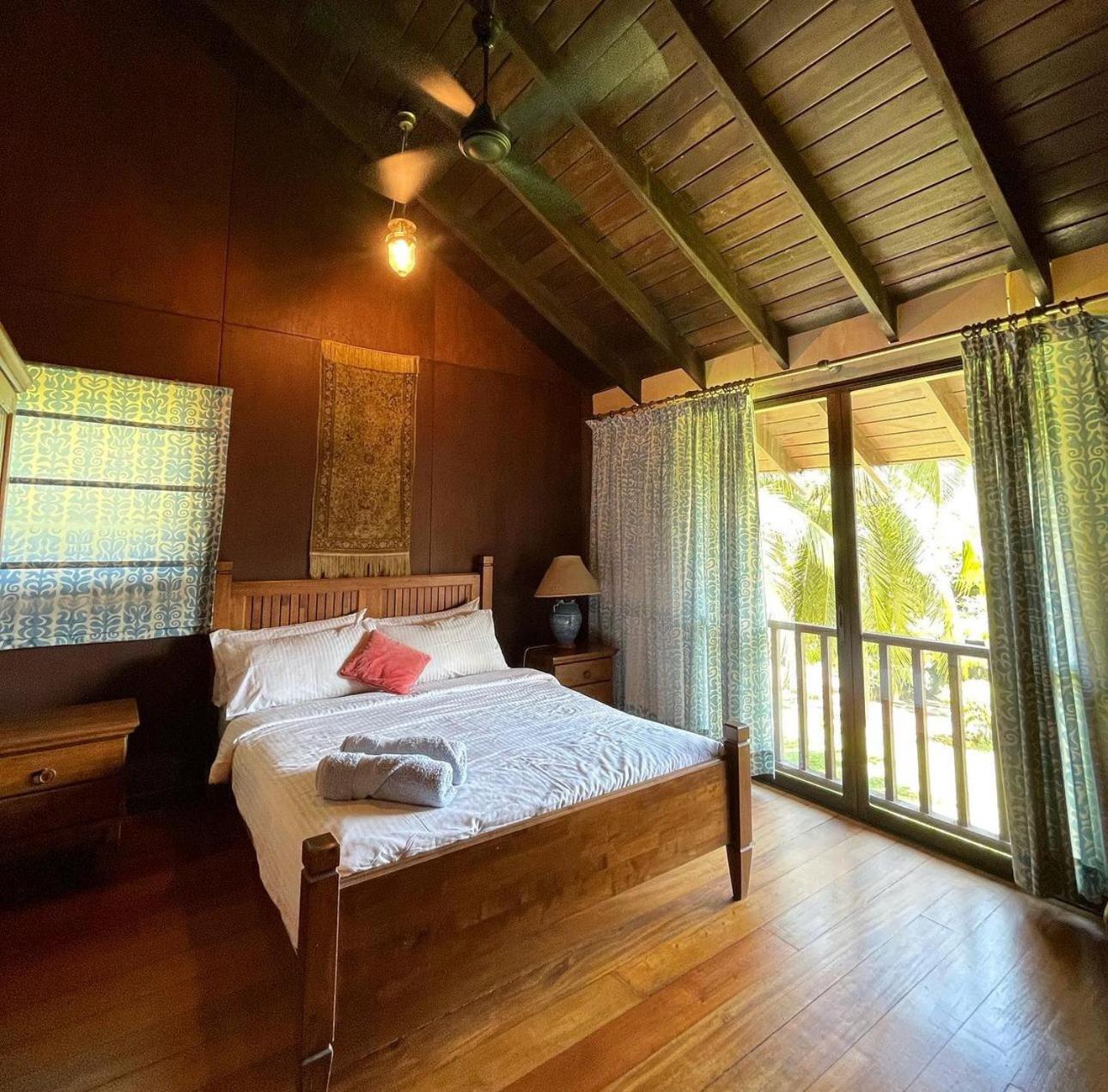 Bungalow by The River photo 1