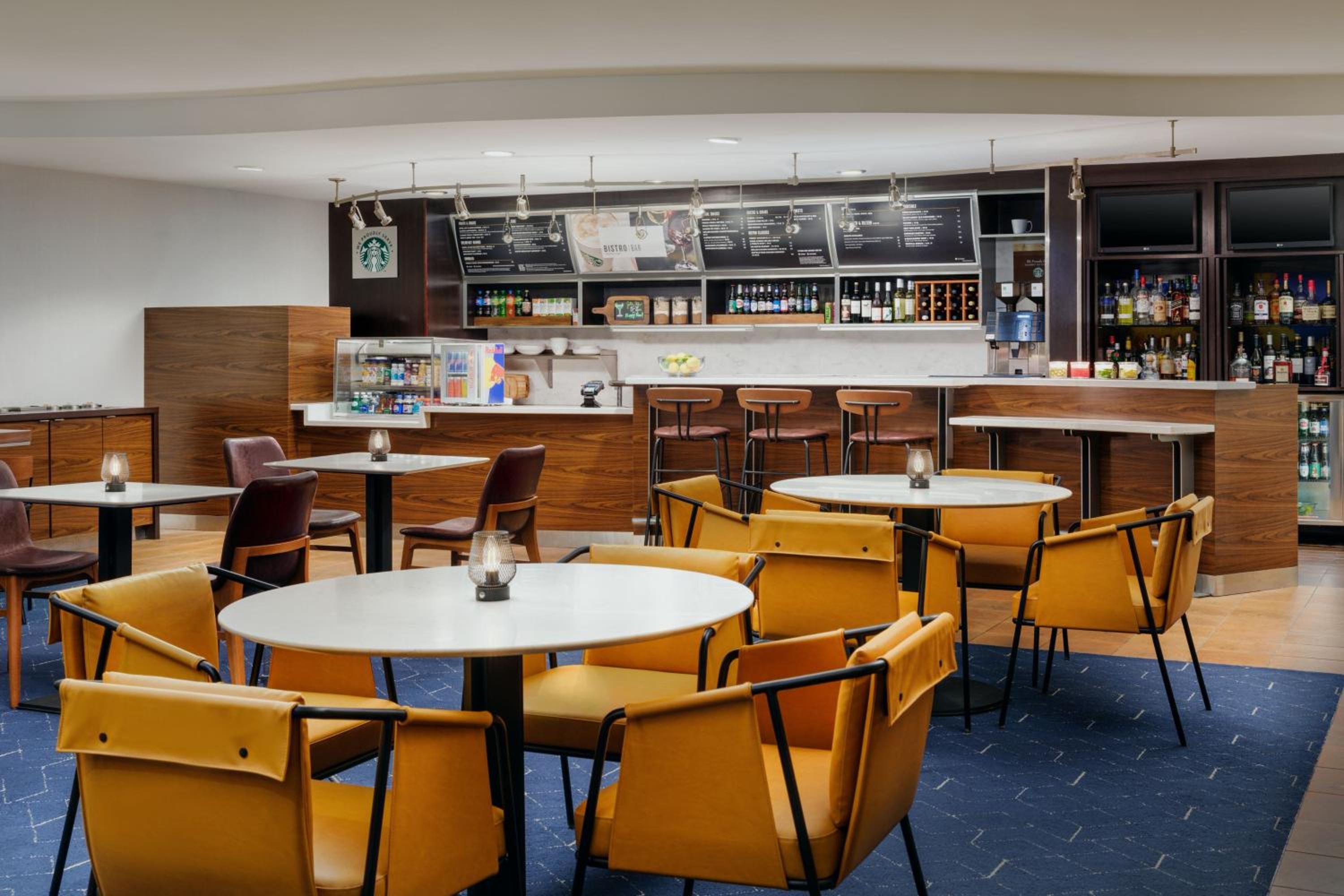 Kingston Vacations - Courtyard by Marriott Kingston - Property Image 40
