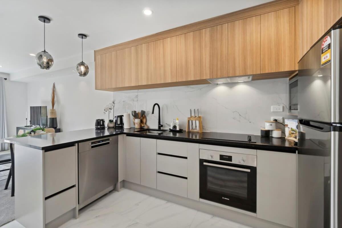 Tudor Nook - Modern Comforts in a Classic Setting view 3