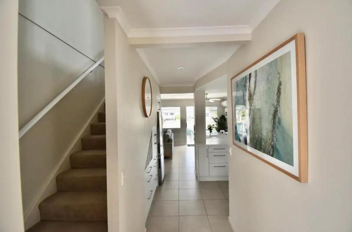 Luxury Mooloolaba Waterfront Retreat