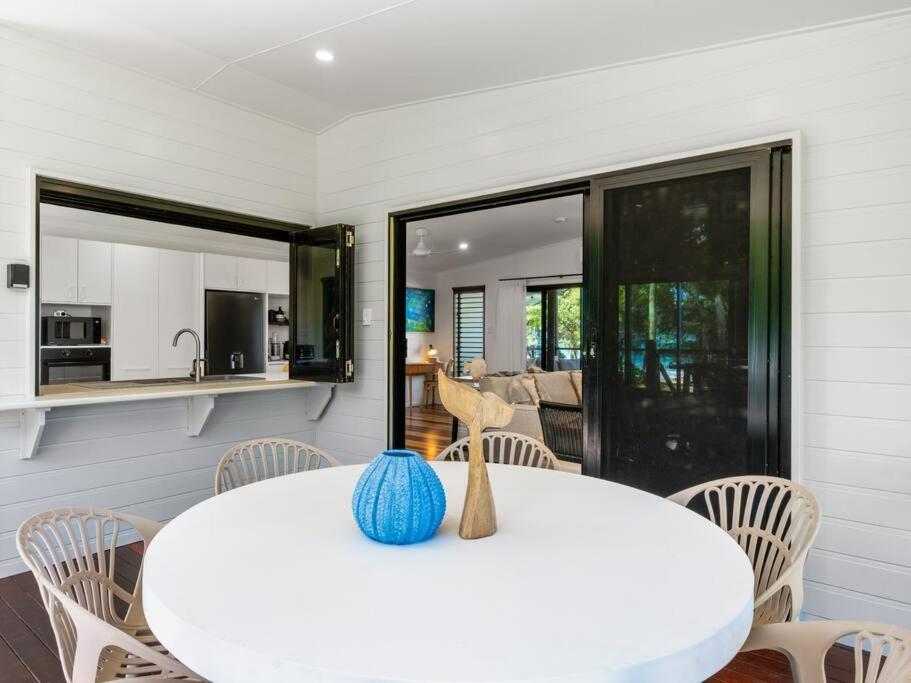 Family Shores - Beachfront Bliss