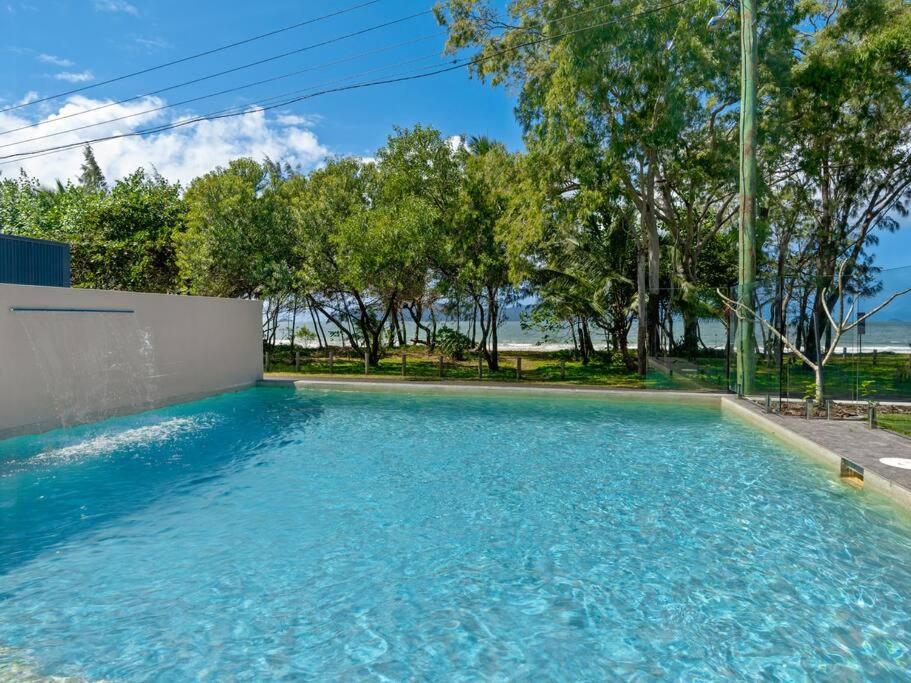 Family Shores - Beachfront Bliss