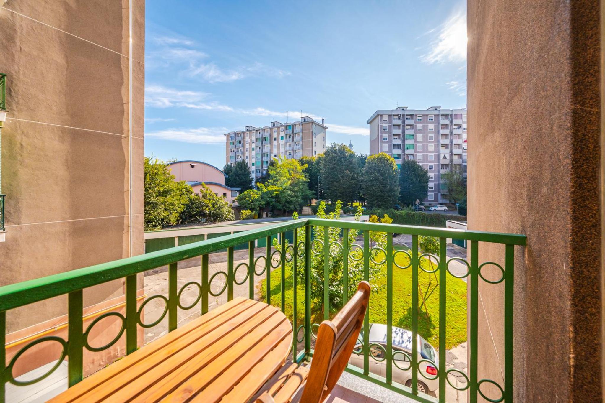 Casa Torino 101, Camere a Rozzano - Forum Assago a 7 minuti, Ospedale Humanitas a 5 minuti - SmartStay Rozzano view 4
