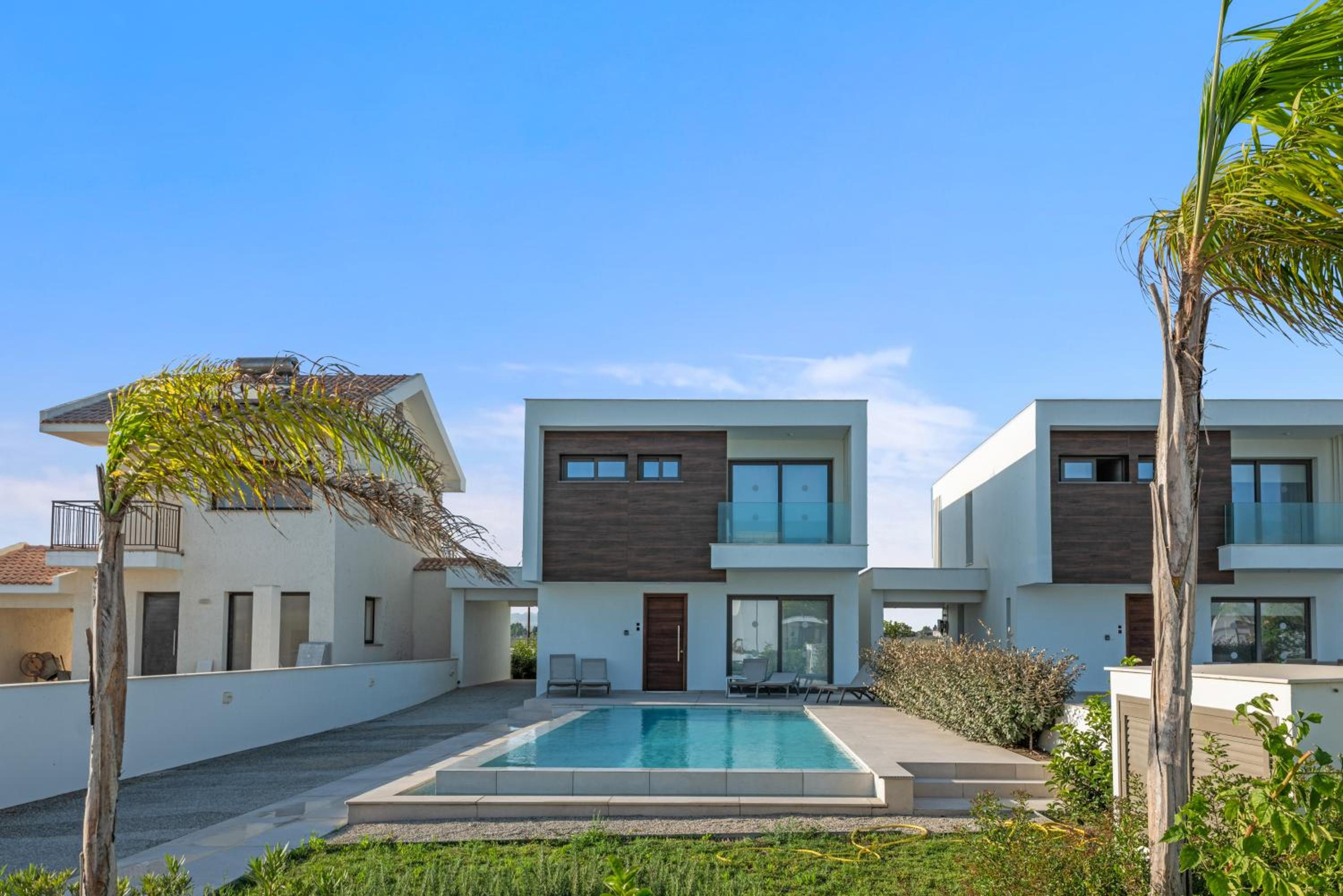 Hotel Serenity Waves Villa 12 - Image 1