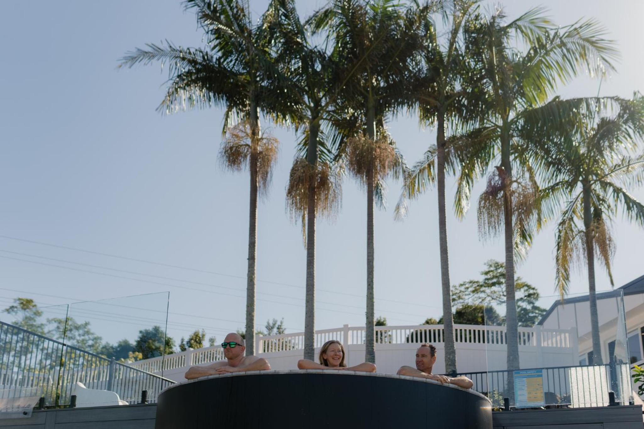 Lavish Group Retreat Sleeps Up to 26 includes Tiny Home with Pool Sauna Hair Makeup Room