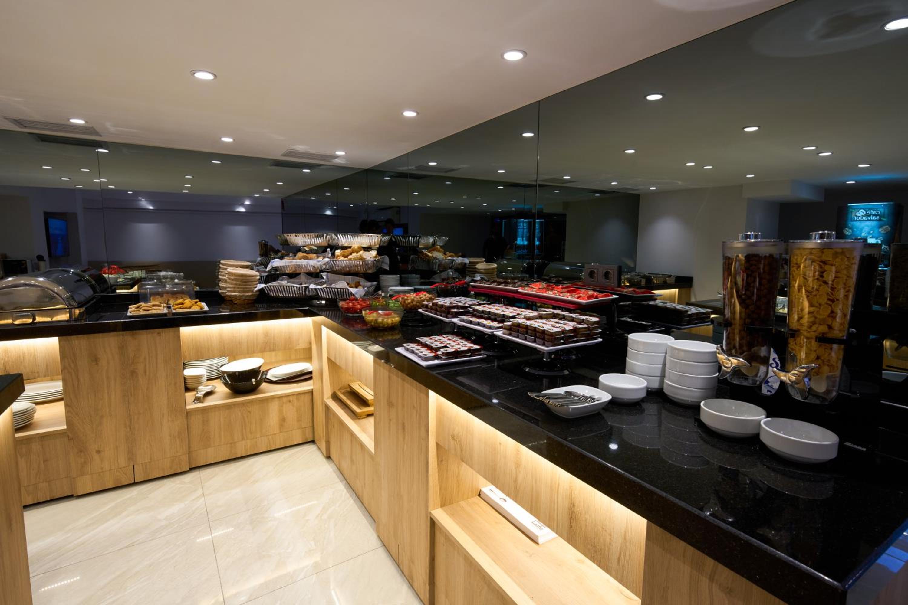 Osmanbey Fatih Hotel - Image 44