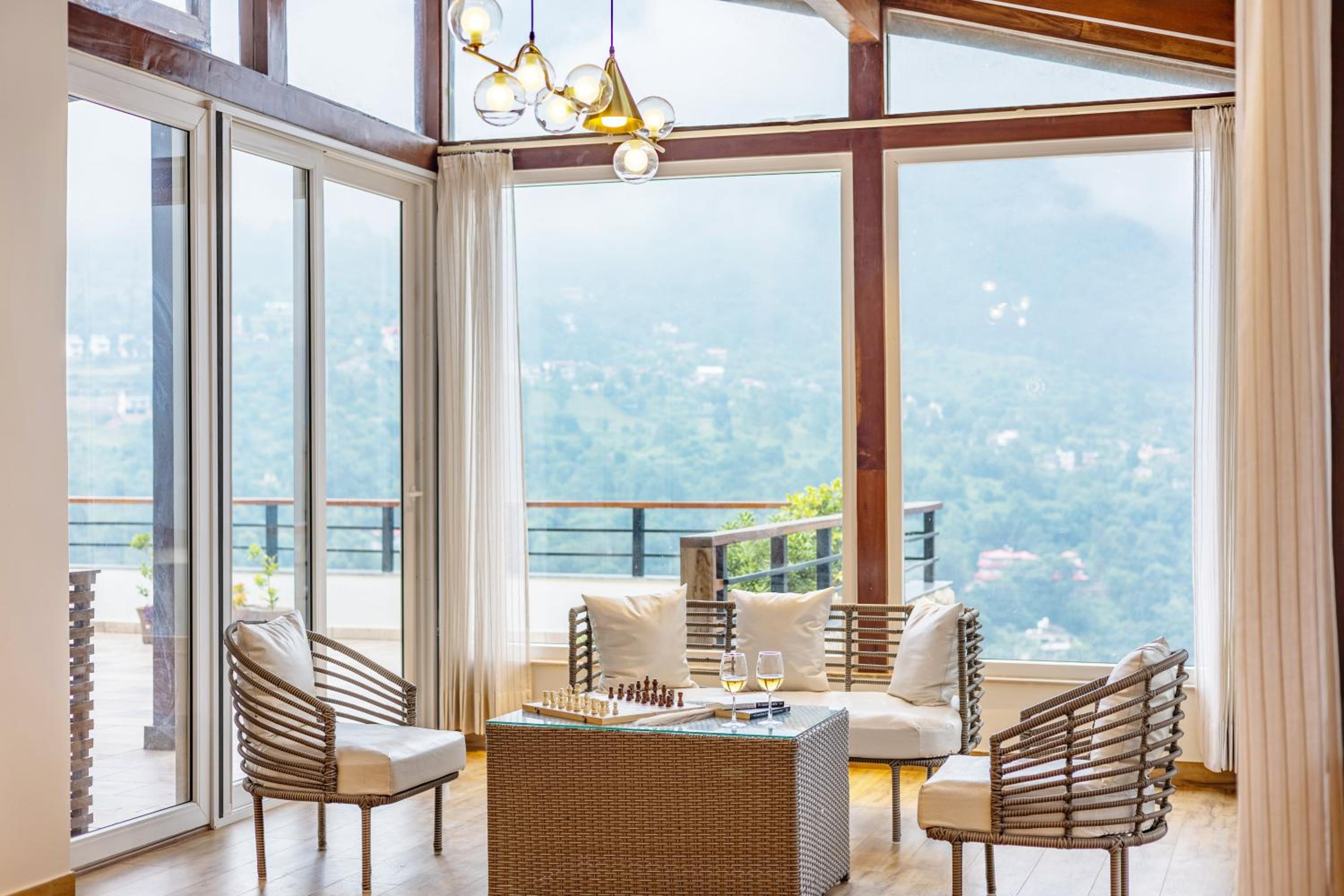 lounge