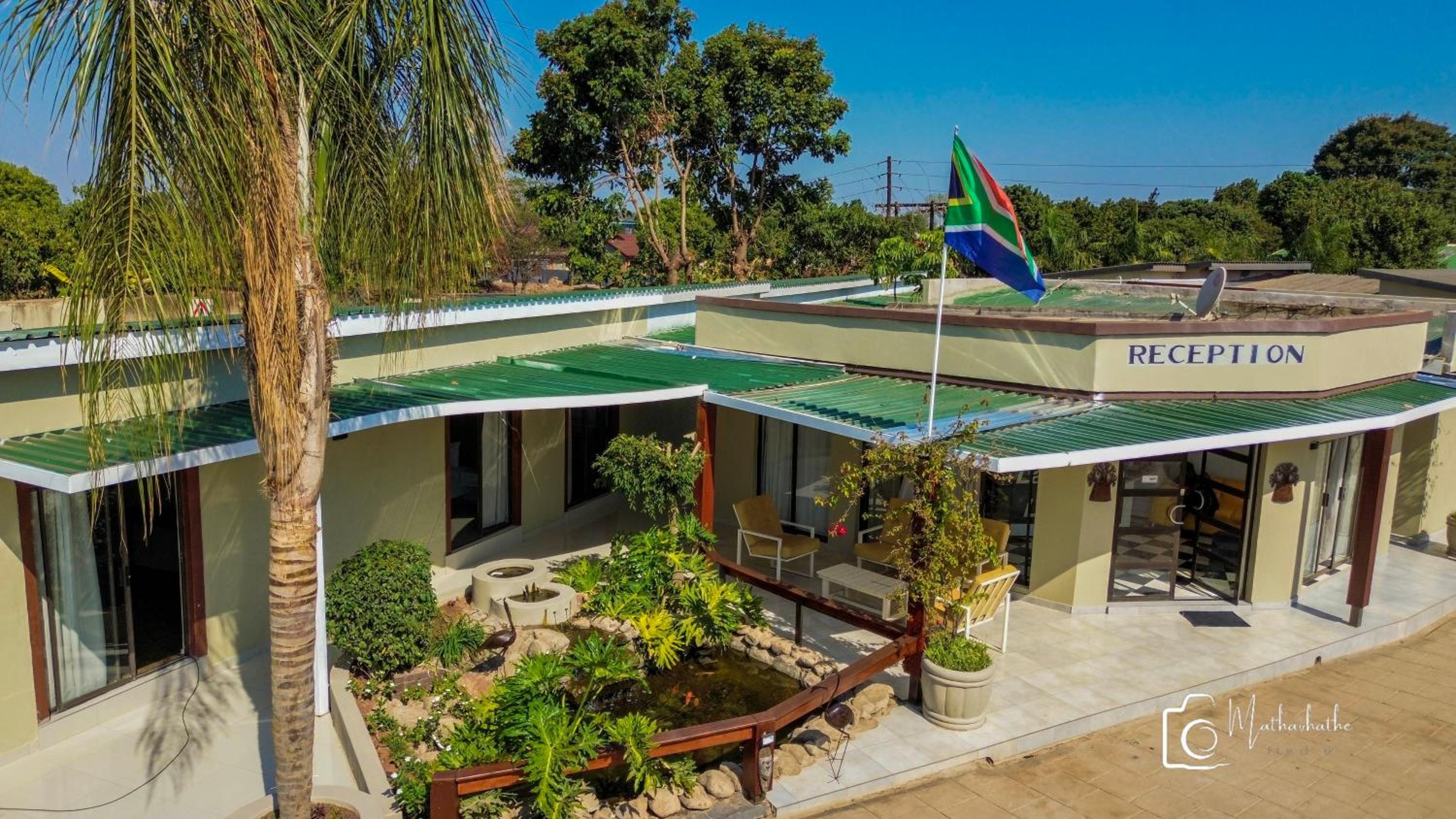Lamamie Suite Lodge