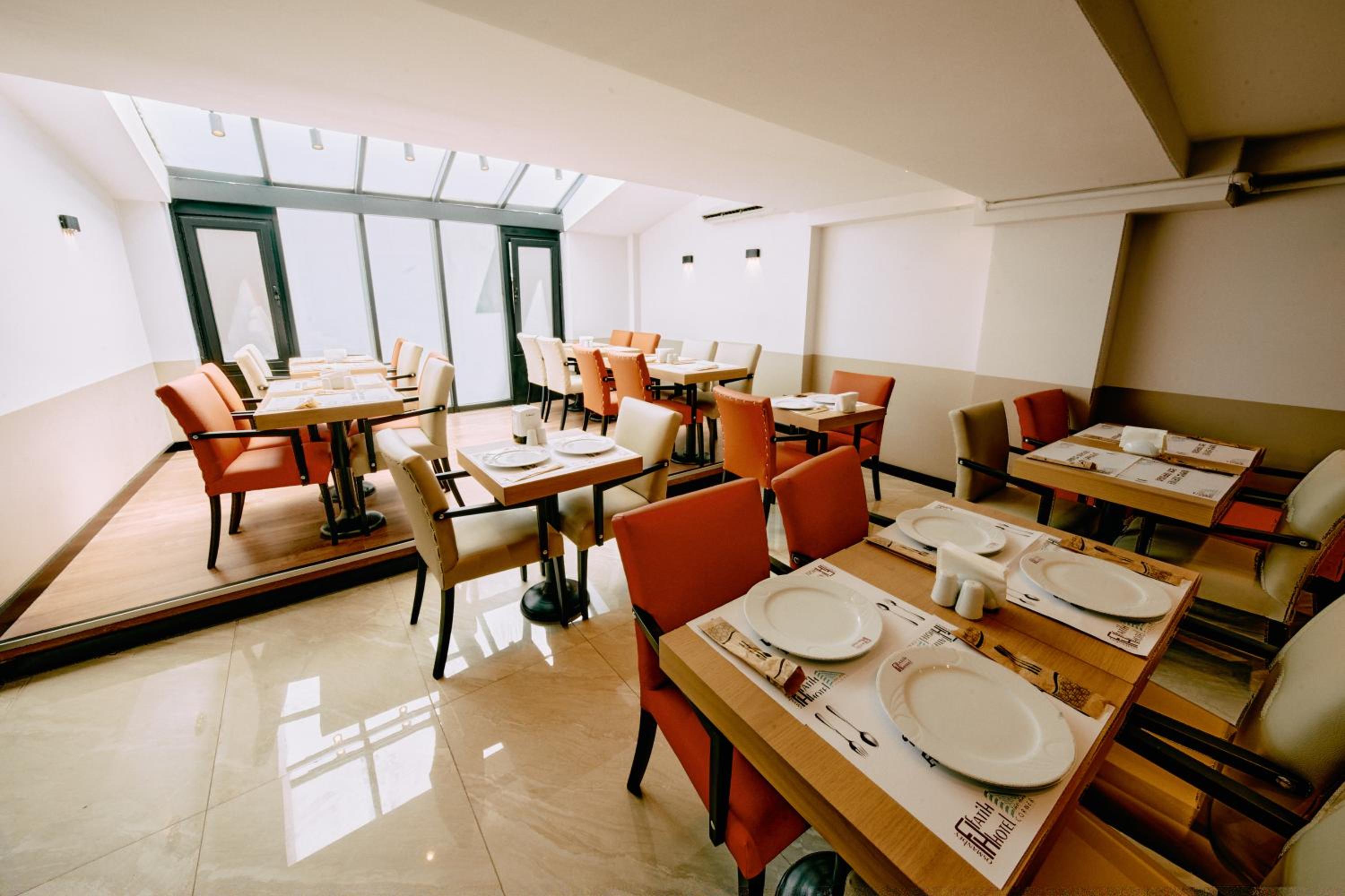 Osmanbey Fatih Hotel - Image 49