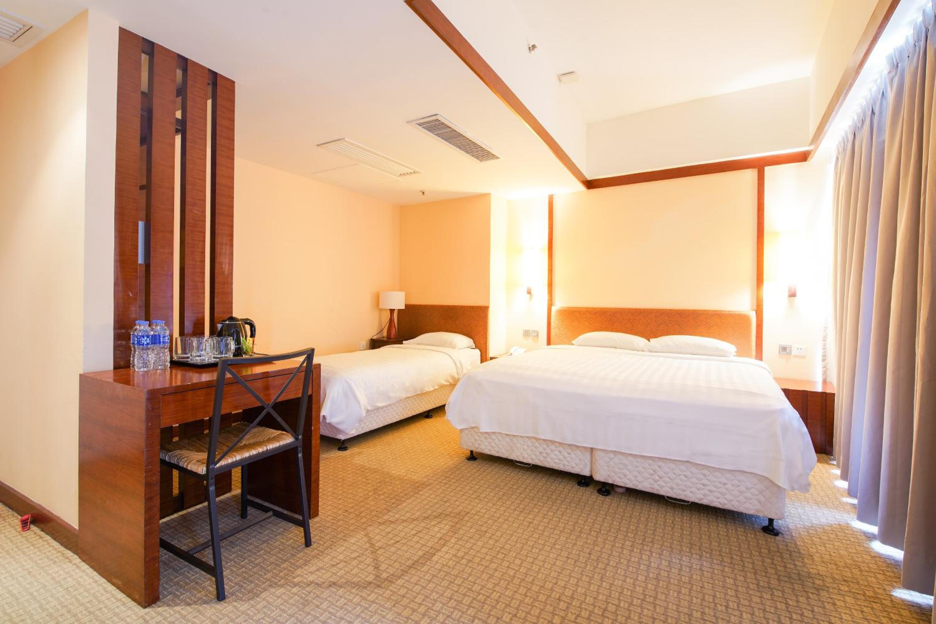 Warwick Hotel Cheung Chau