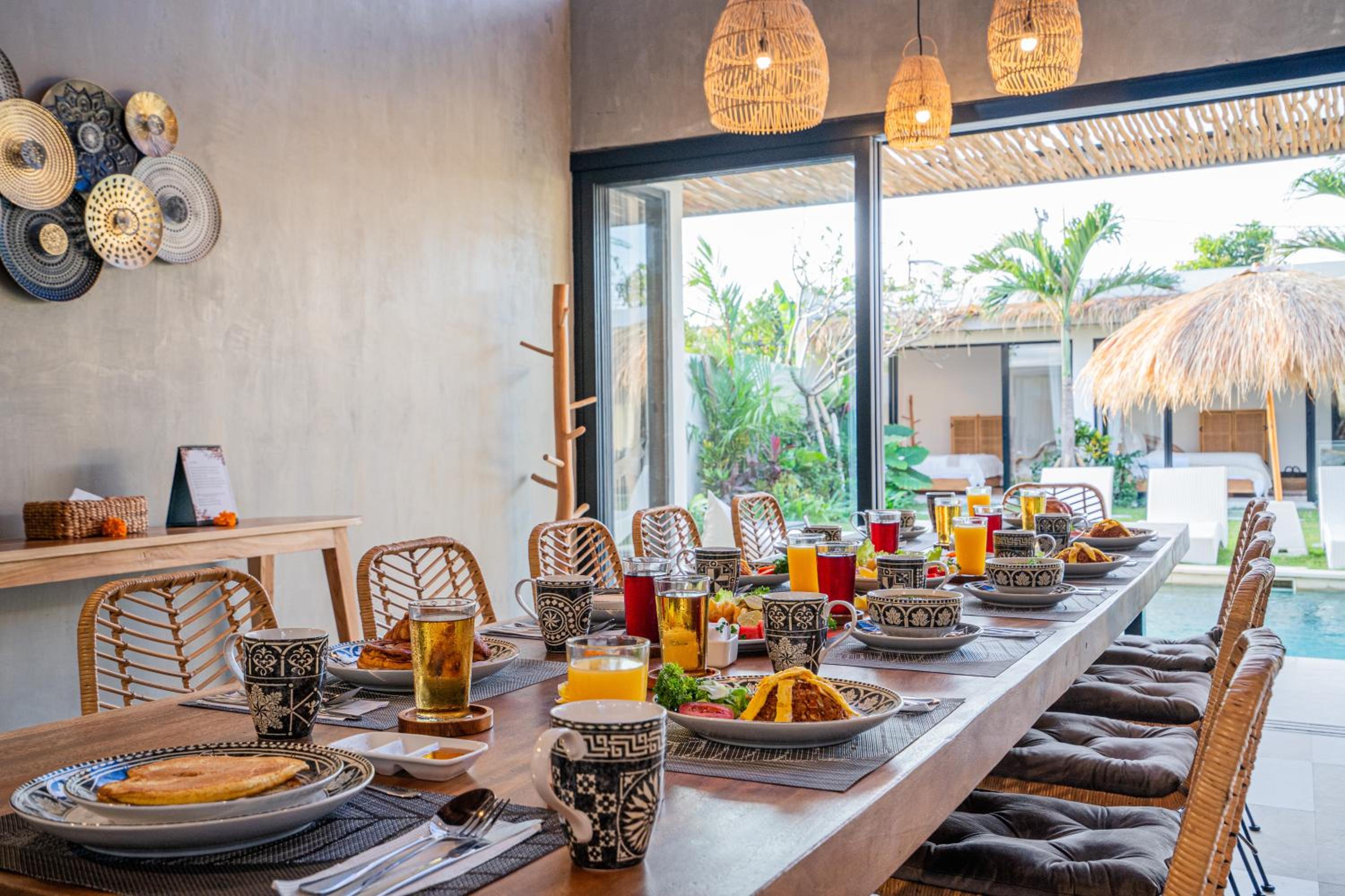 NEW! 6BR Very Well Villa Canggu view 4