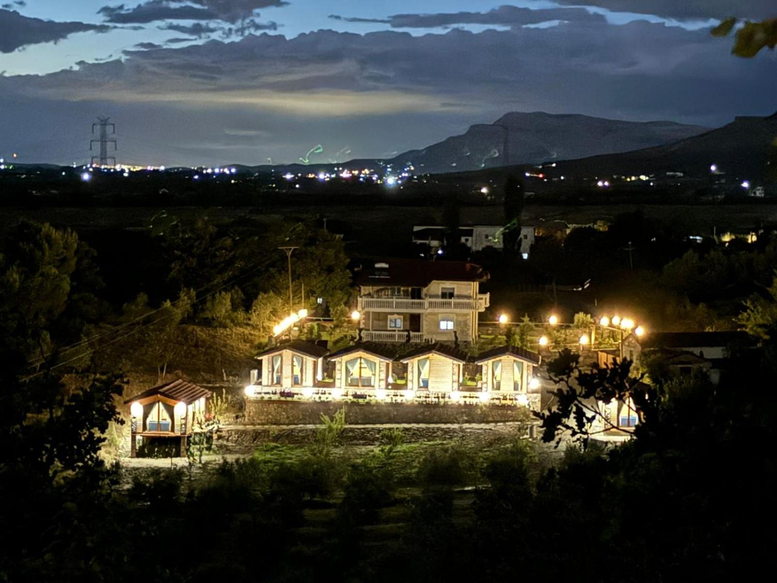 Guest House Si n'shpi tande - Mrizi i Zanave