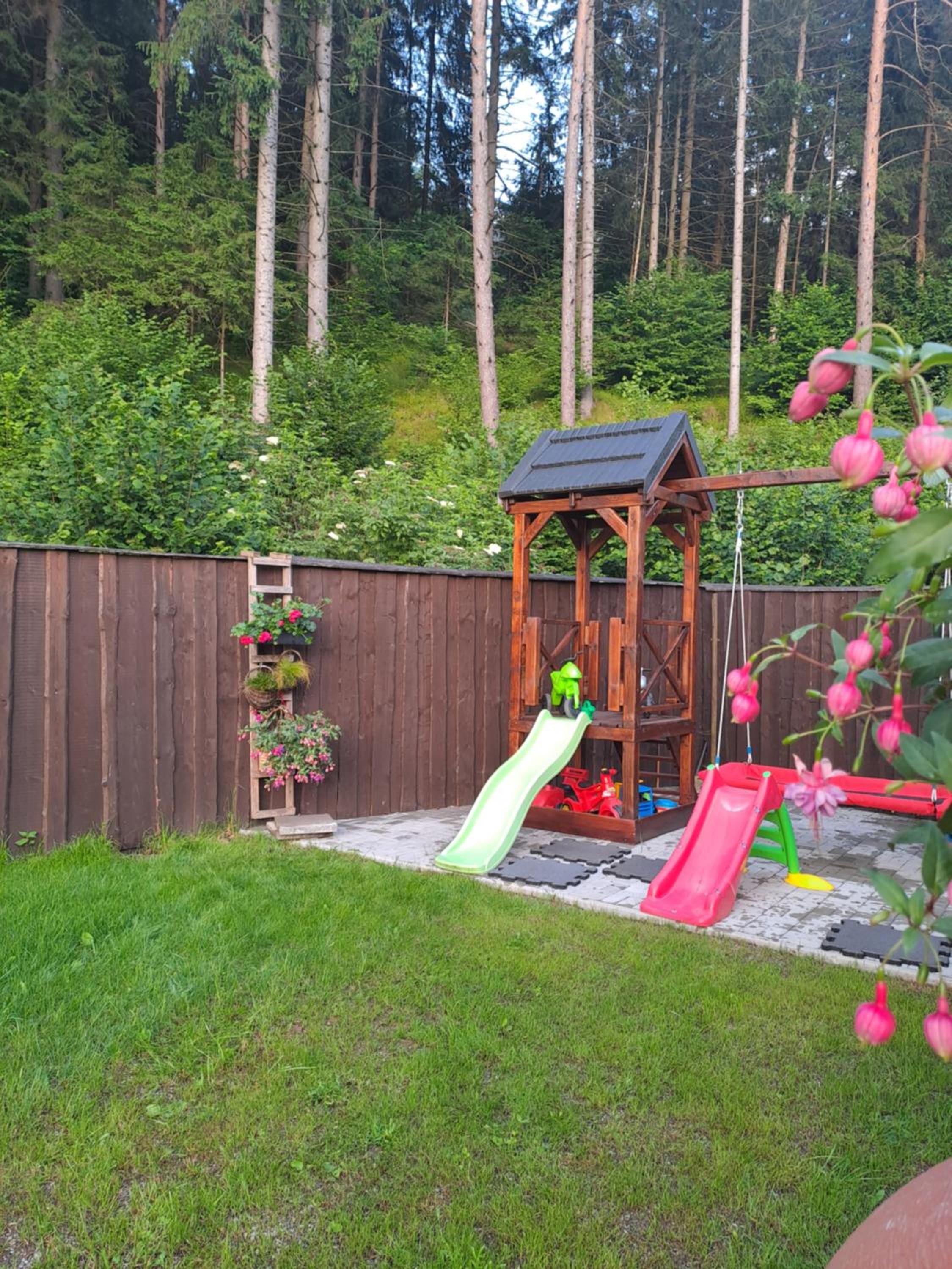 Photo 19