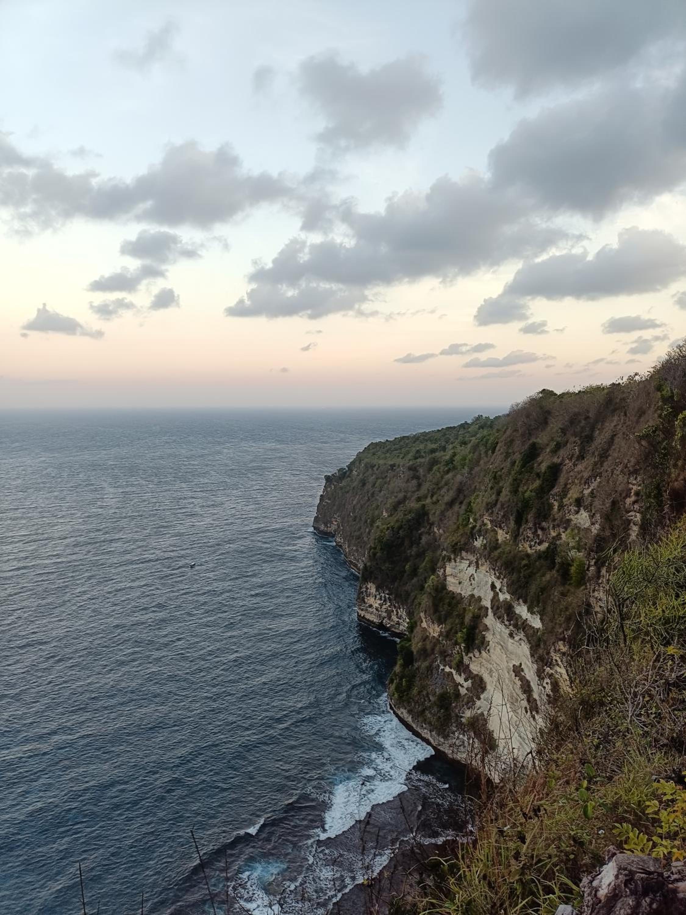 Warsa Villas Suwehan Beach Cliff View view 5