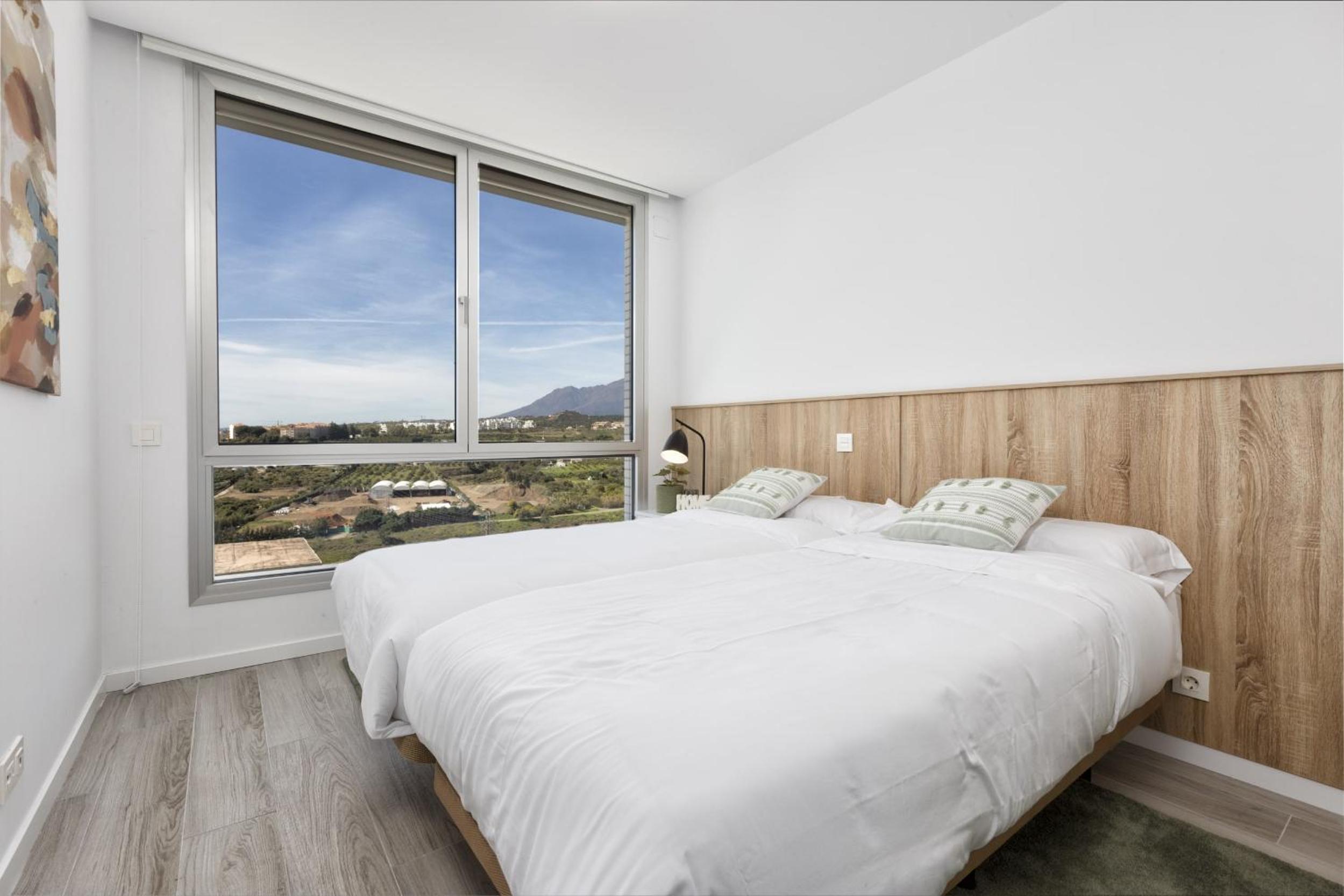 ViVi Homes - Sonrisa Pool, Terrace, Golf & Beach