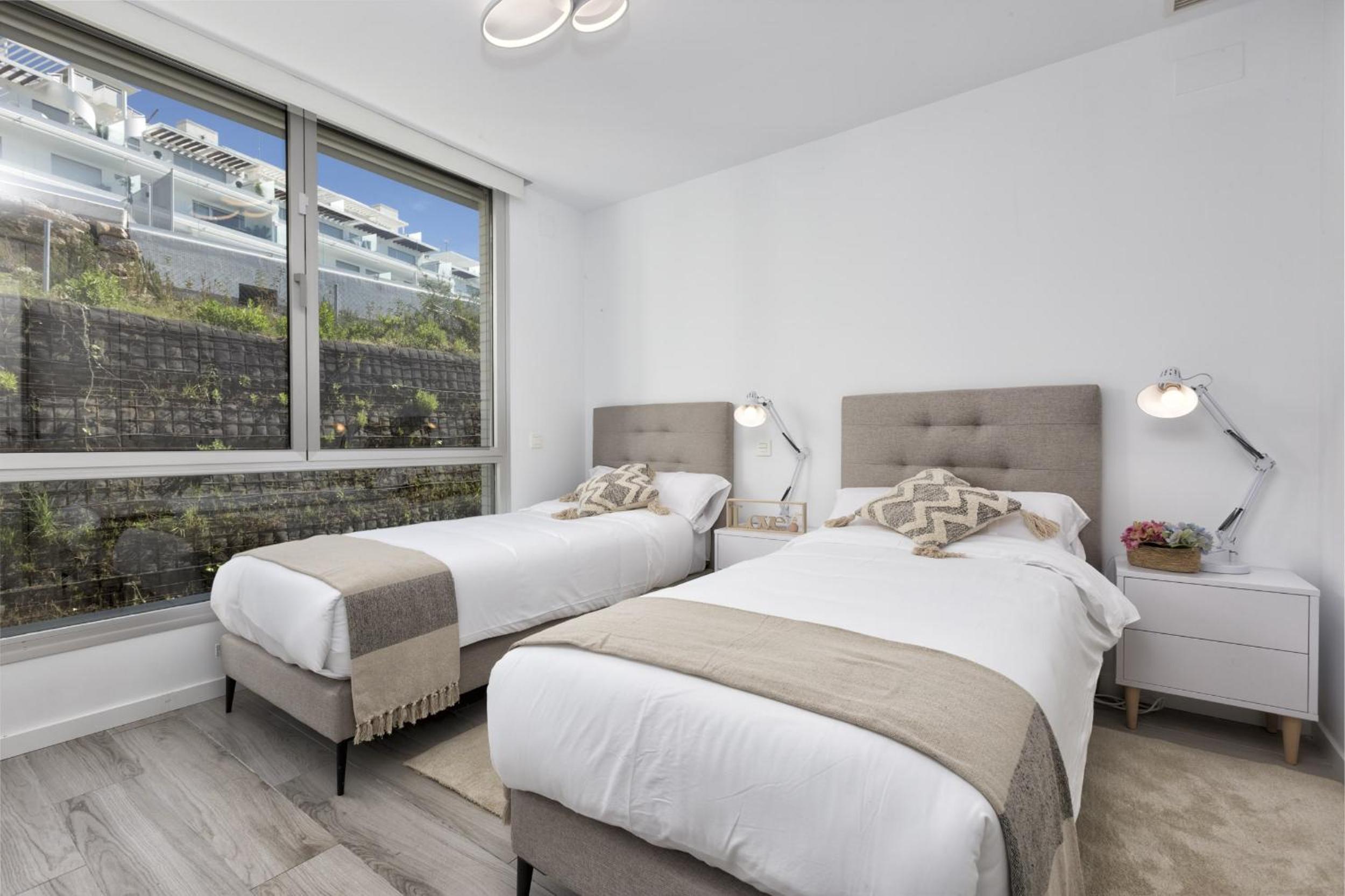 ViVi Homes - Sonrisa Pool, Terrace, Golf & Beach