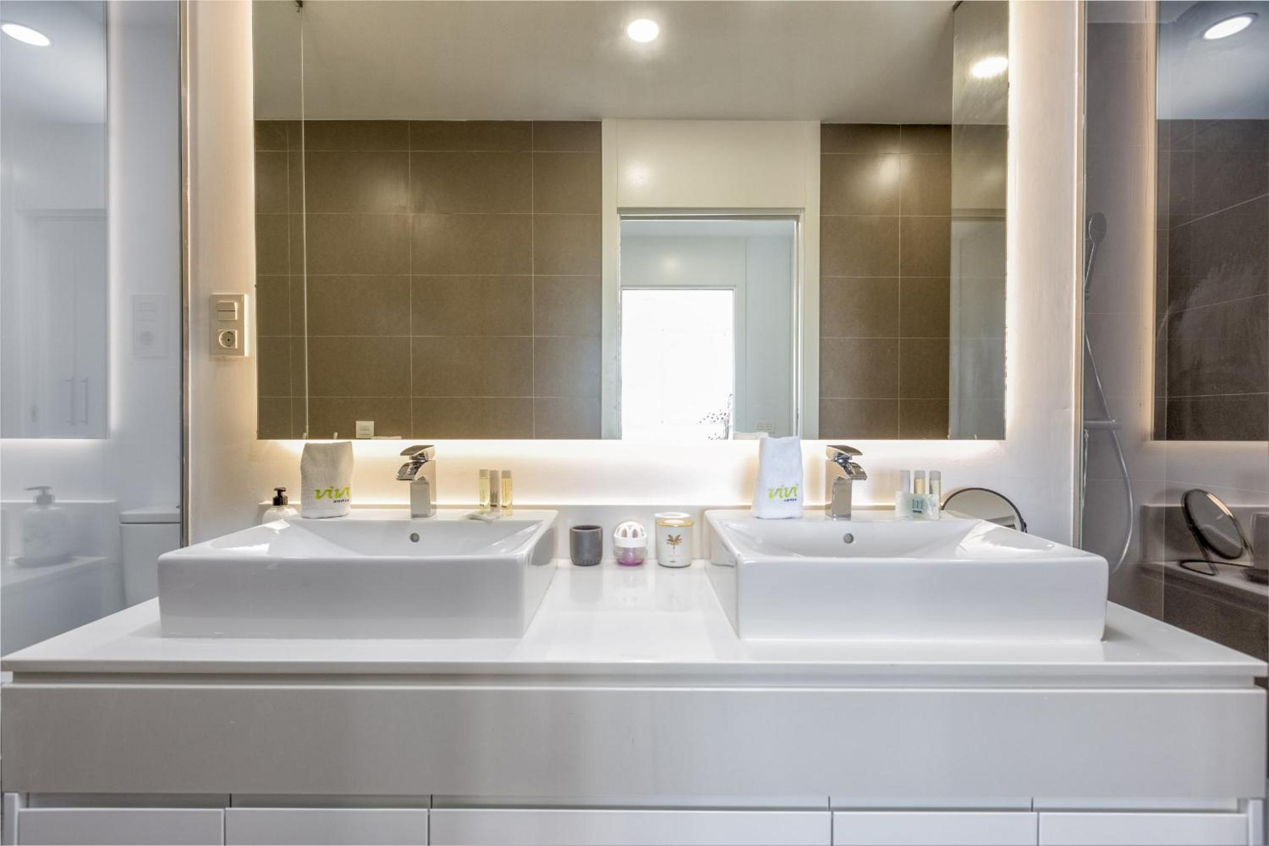 ViVi Homes - Sonrisa Pool, Terrace, Golf & Beach