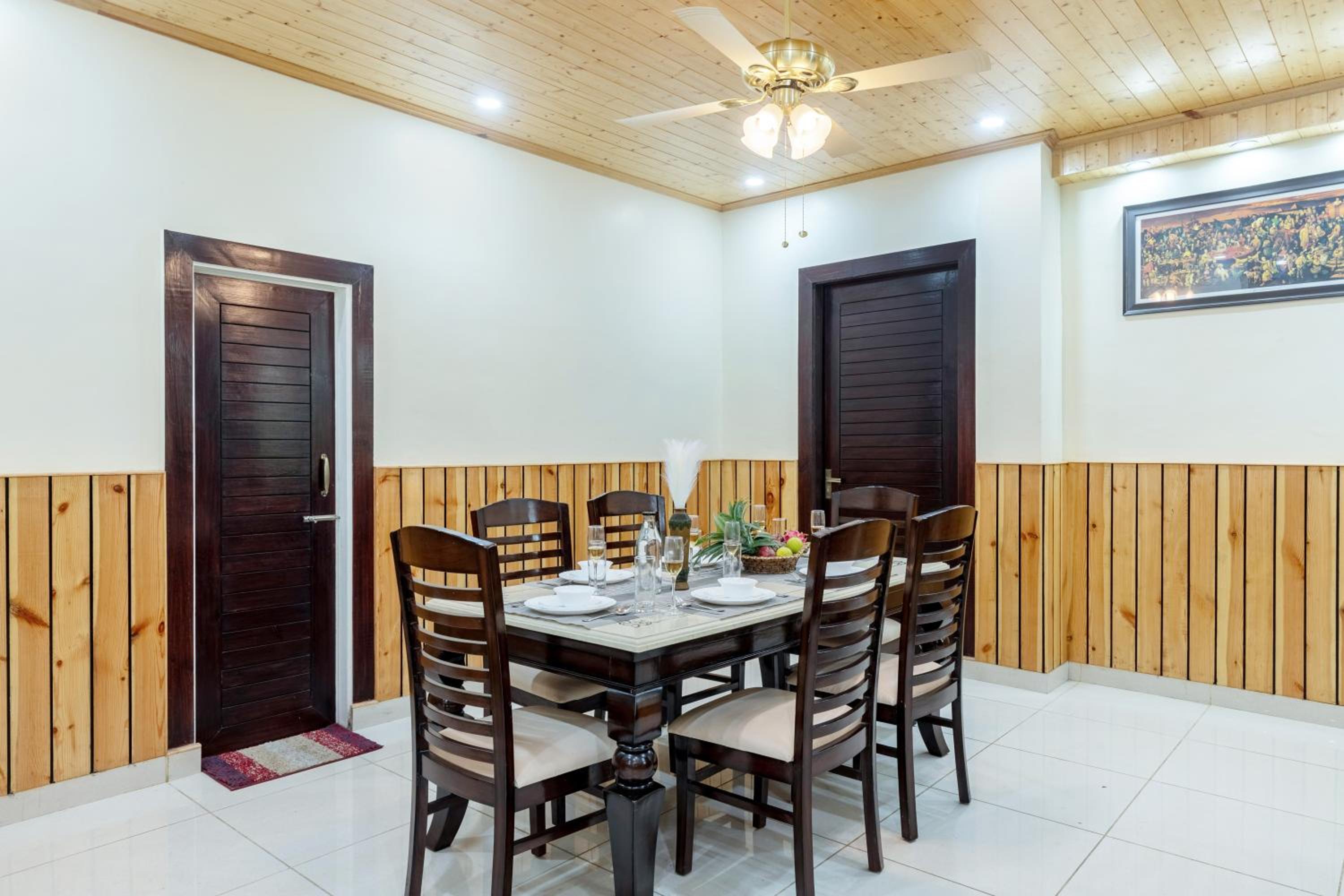 Alaya Stays 3 BHK Pet-friendly with Garden - Ahilya