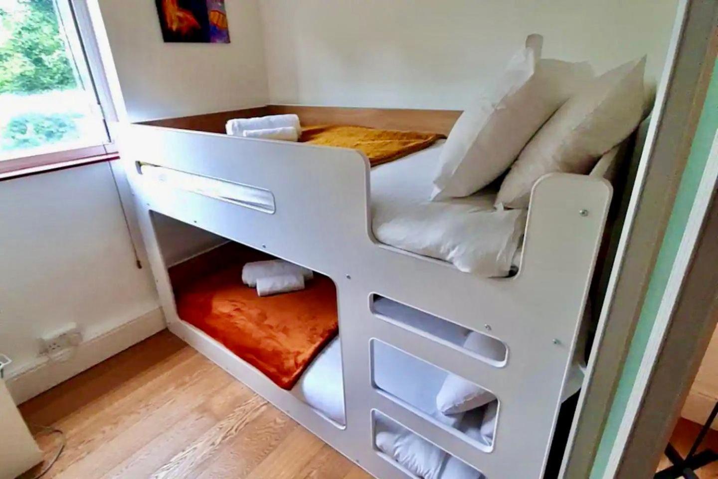 Cozy flat in Beautiful Little Venice, London - Pass the Keys
