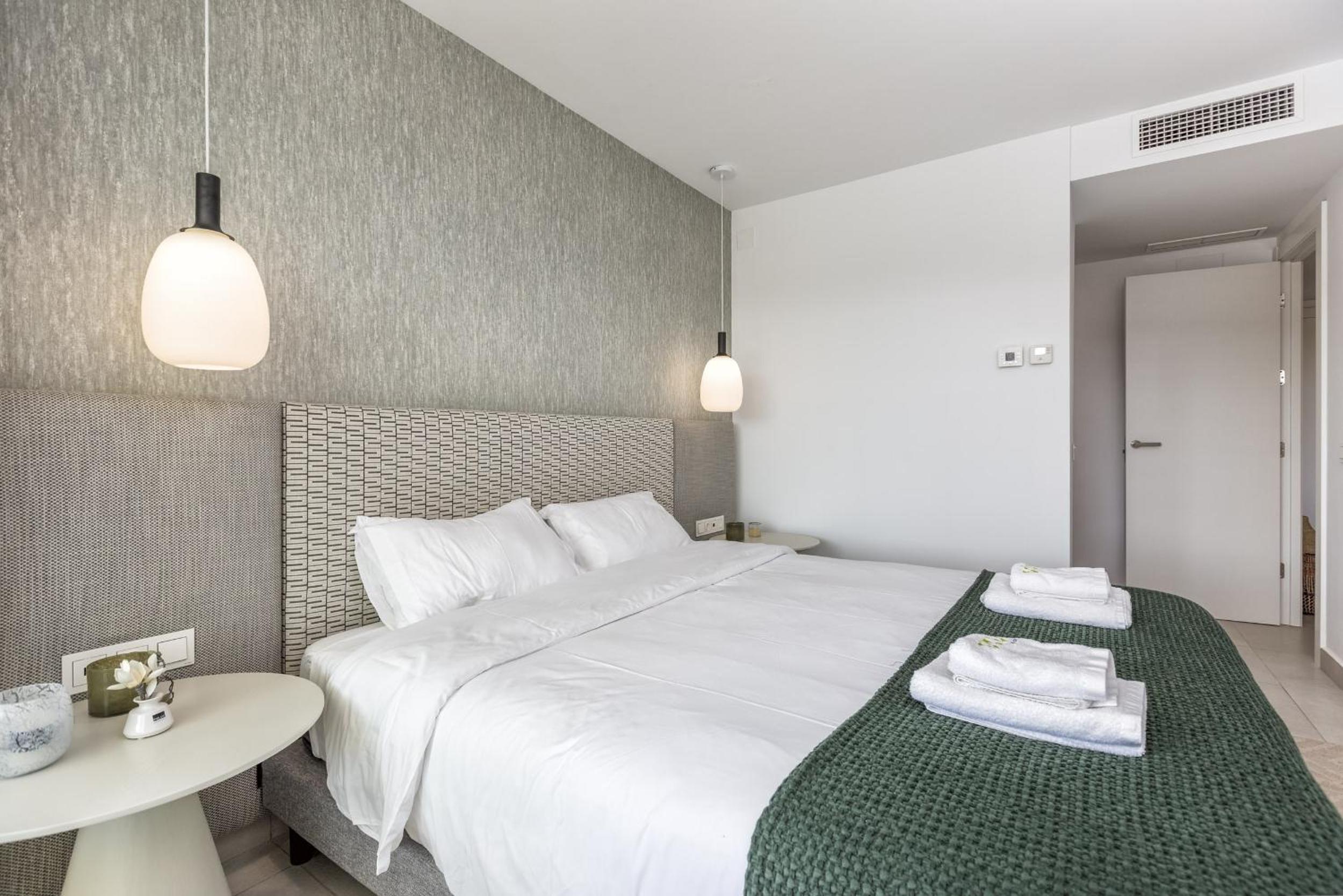 ViVi Homes - Casa Element Pool, Terrace & Golf