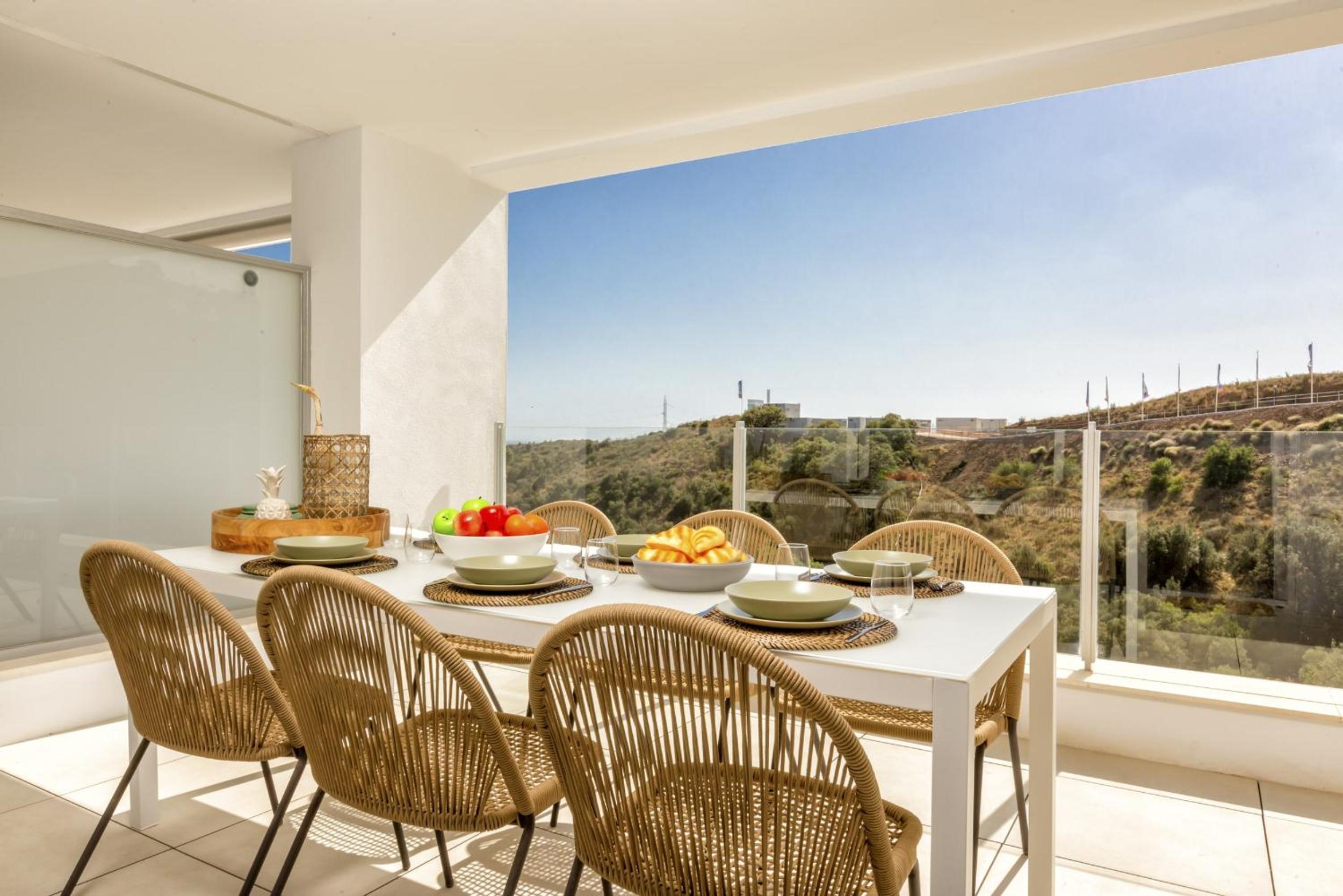 ViVi Homes - Casa Element Pool, Terrace & Golf