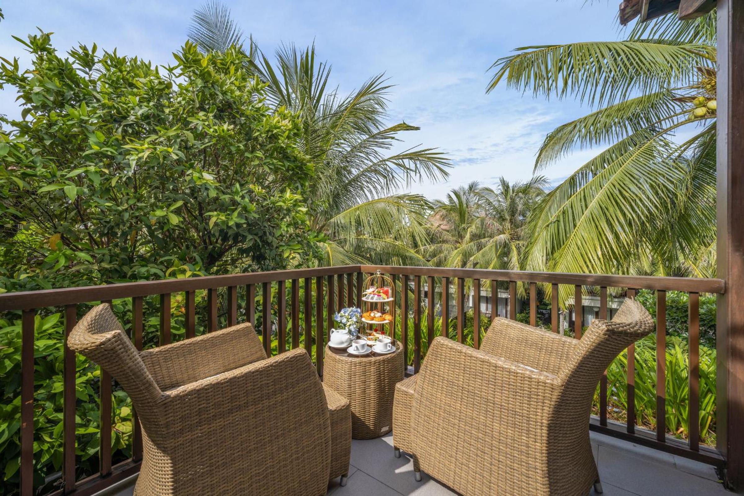 Emerald Hoi An Riverside Resort
