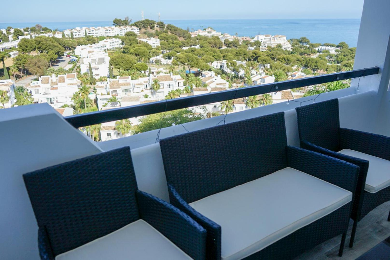 Casa Urano - Cozy 2 BR with sea views
