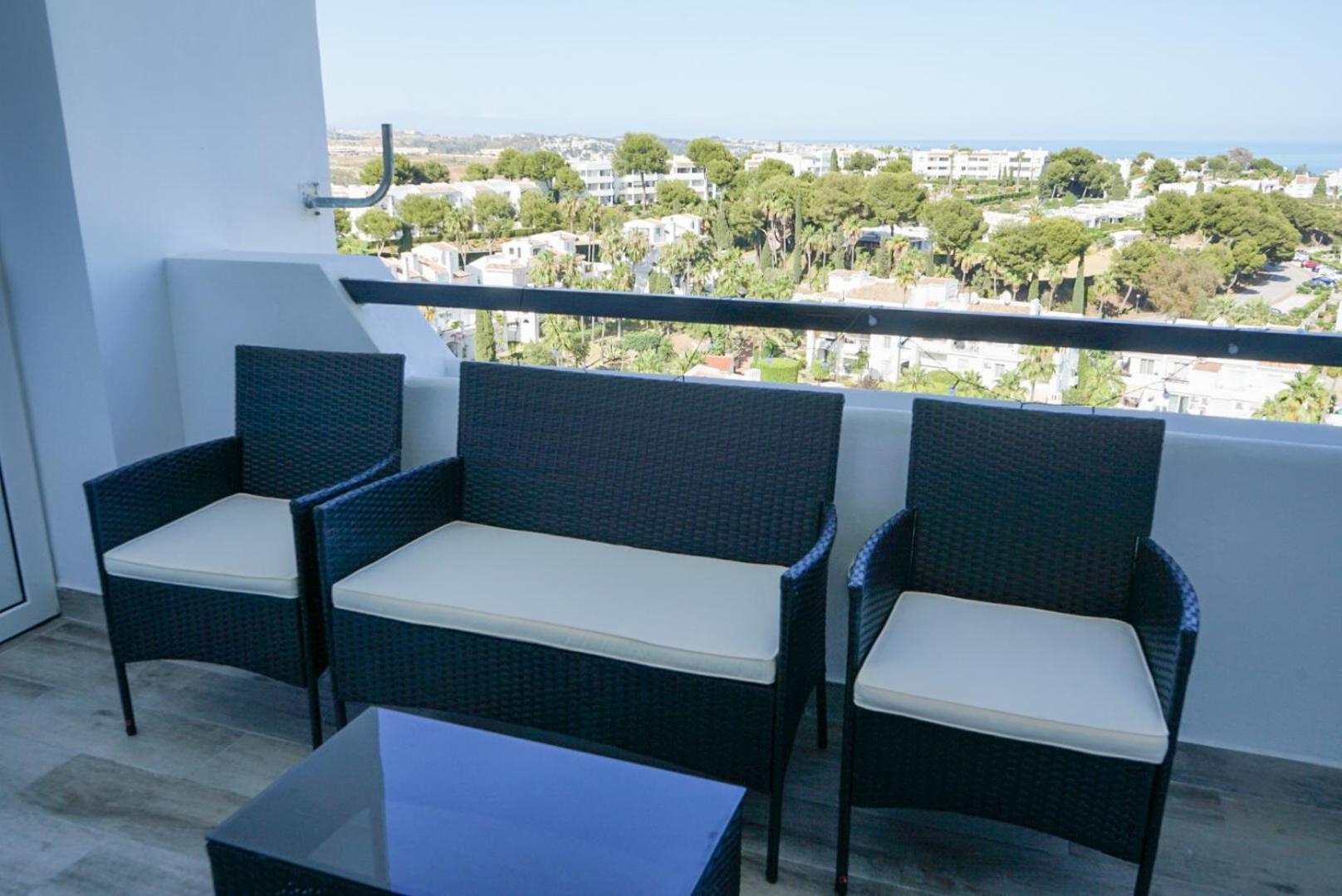 Casa Urano - Cozy 2 BR with sea views