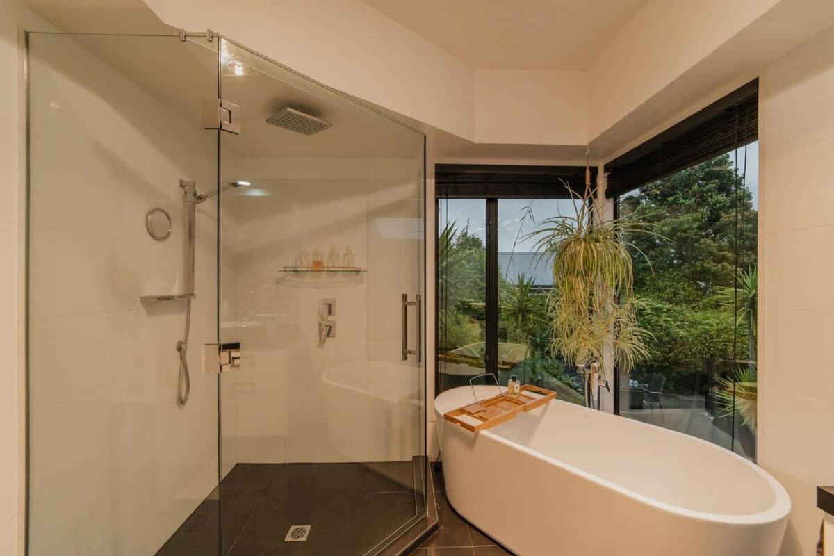 Million Dollar City Views - Sleeps 10