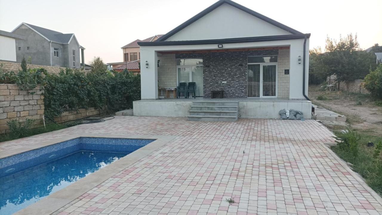 House with pool near Sea Breeze
