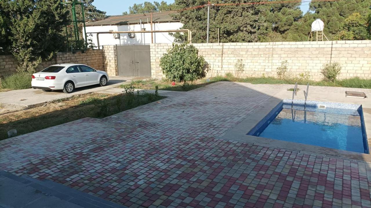 House with pool near Sea Breeze
