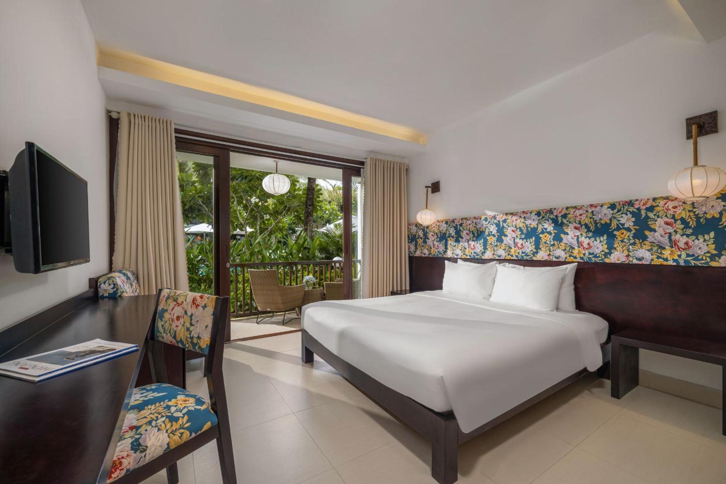 Emerald Hoi An Riverside Resort