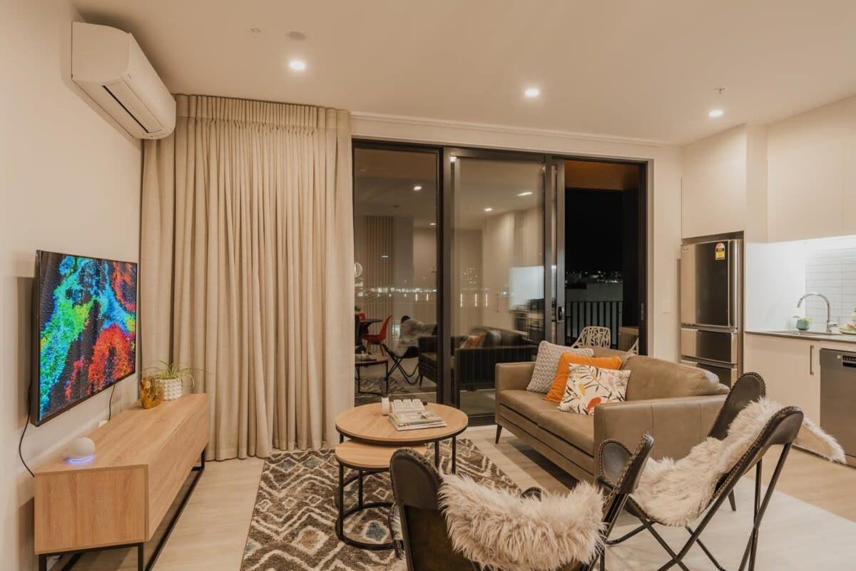 Tuam on Top Sleeps 5 view 5